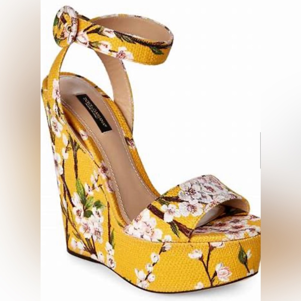 DOLCE & GABBANA
Yellow floral Sandals - Size: 10 | 40